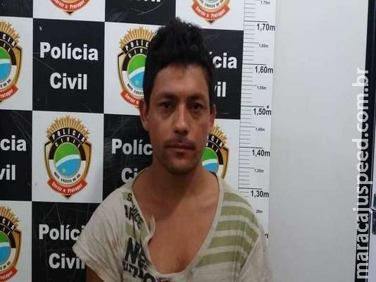 Ladrão é amarrado por populares após tentar roubar bolsa de mulher