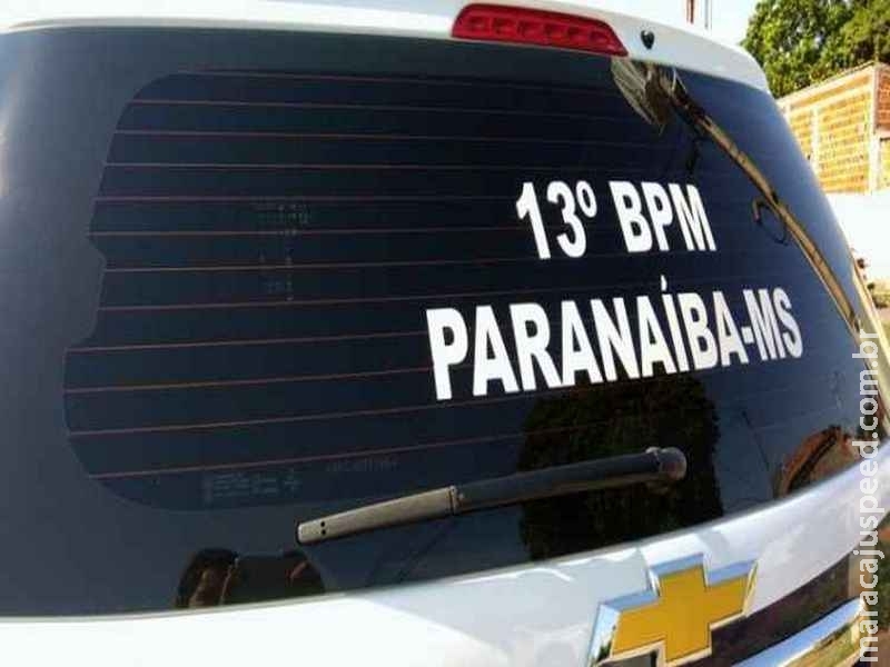 Mãe e filha se agridem com tábua de carne e barra de ferro