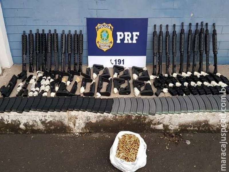Polícia apreende 20 fuzis que seriam entregues no Complexo da Maré