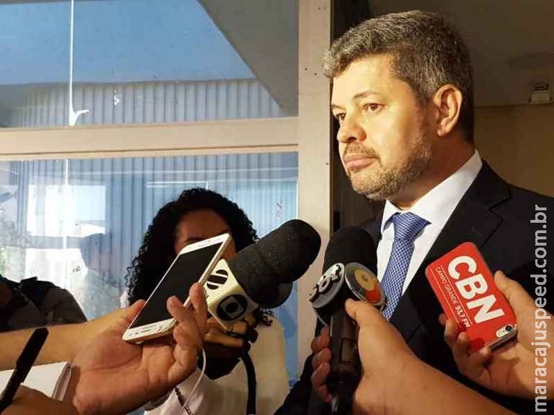 ‘Prisão é desnecessária e midiática’, diz advogado do deputado Zé Teixeira ‘Prisão é desnecessária e midiática’, diz advogado do deputado Zé Teixeira