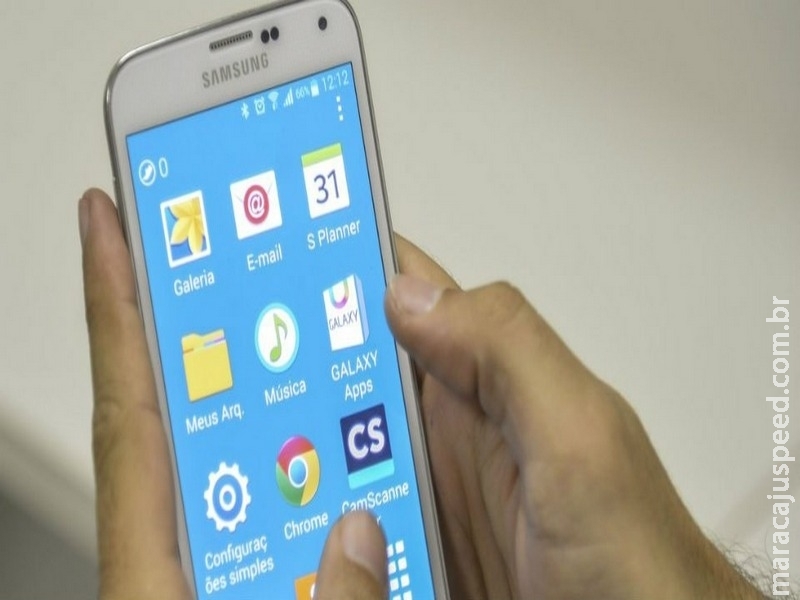Usuários de celulares irregulares começam a ser notificados Usuários de celulares irregulares começam a ser notificados