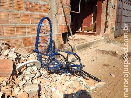 Adolescente atropelada por carro desgovernado em MS piora e entra em coma induzido