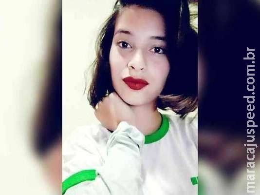 Adolescente é encontrada morta no banheiro da própria casa Adolescente é encontrada morta no banheiro da própria casa