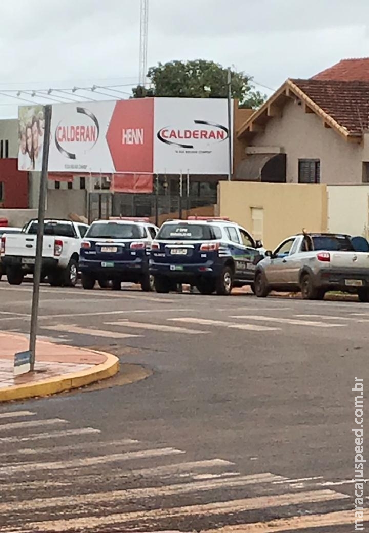 Agência dos CORREIOS é assaltada em Maracaju. Bandidos levam mais de 30 mil reais Agência dos CORREIOS é assaltada em Maracaju. Bandidos levam mais de 30 mil reais