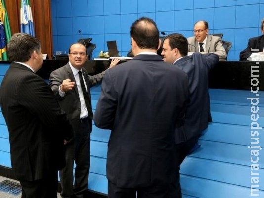 Com 12 partidos, Assembleia terá cenário político fragmentado em 2019 Com 12 partidos, Assembleia terá cenário político fragmentado em 2019