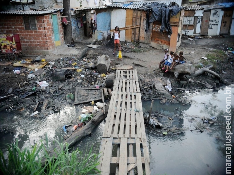 Condições desumanas em assentamentos informais são ‘escândalo global’, diz relatora da ONU