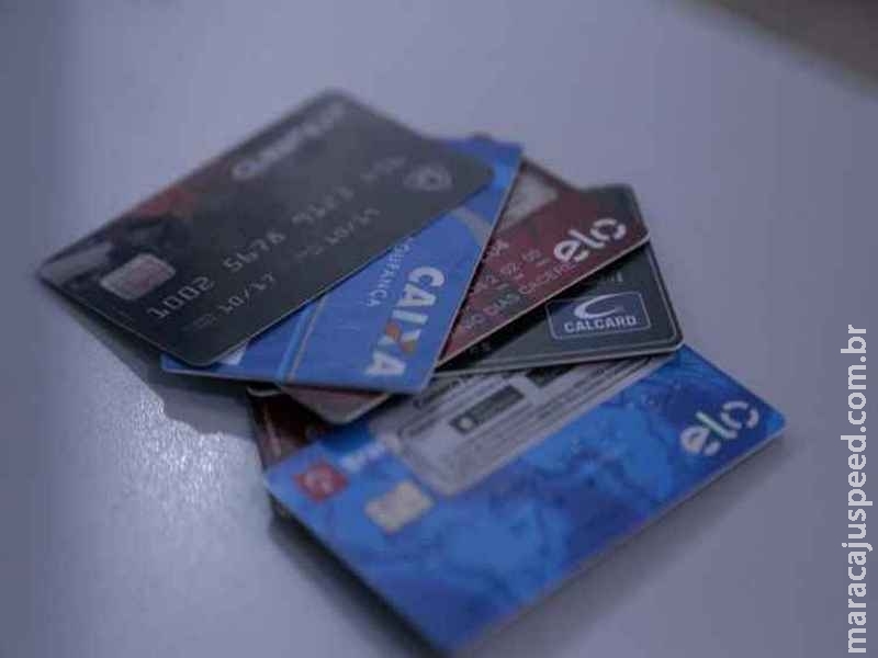 Idosa cai em golpe de cartão de crédito e tem prejuízo de mais de R$ 12 mil