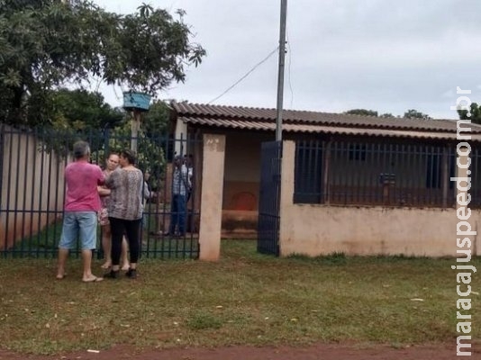Idoso é encontrado morto em cama com as mãos amarradas