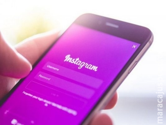 Instagram libera função que permite seguir usuários por meio da câmera Instagram libera função que permite seguir usuários por meio da câmera