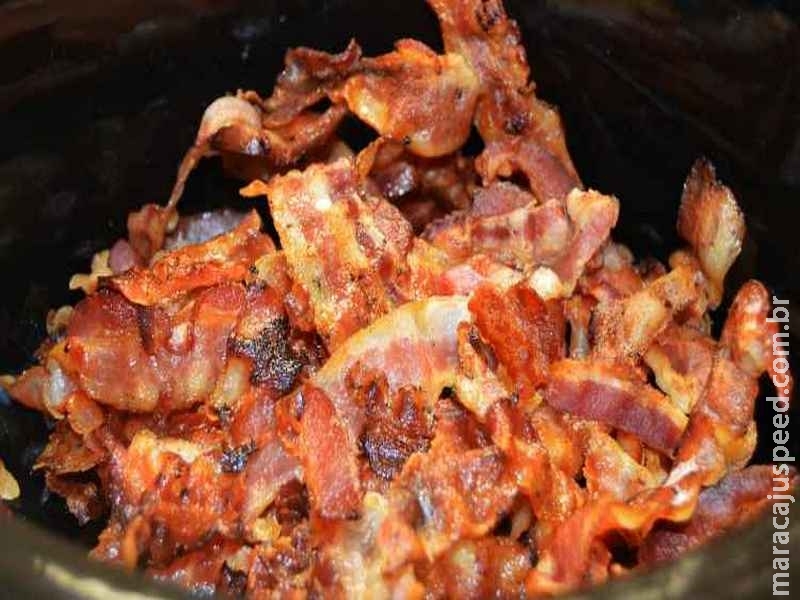 Pesquisa revela que consumo de bacon pode aumentar risco de câncer