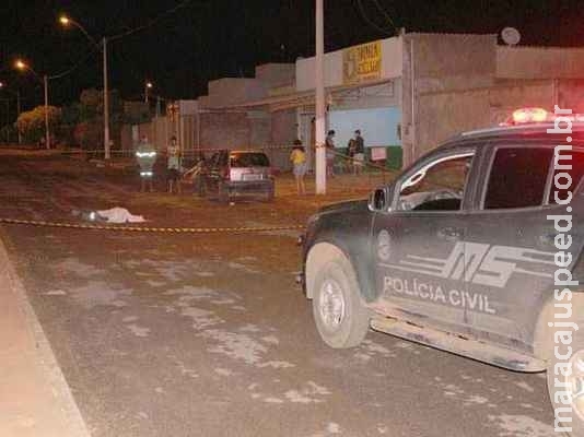 Pintor é morto com facada no coração após briga em loja de conveniência
