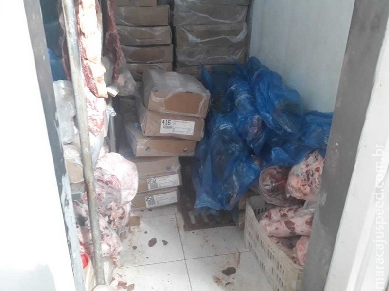 Polícia apreende 131 kg de pintado e multa por armazenamento irregular dono de supermercado em R$ 3,3 mil 