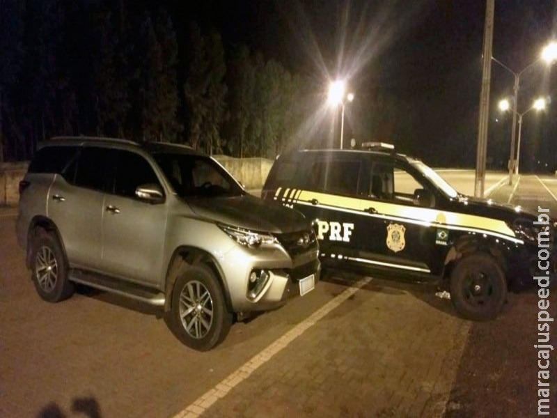 PRF recupera carro de luxo em Mato Grosso do Sul