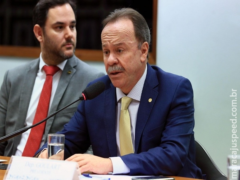 Projeto permite liminar para autorizar entrega de mercadorias vindas do exterior Projeto permite liminar para autorizar entrega de mercadorias vindas do exterior