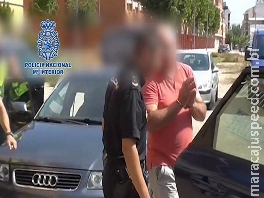 Rede de tráfico sexual e magia negra chefiada por brasileiro é desmantelada na Espanha