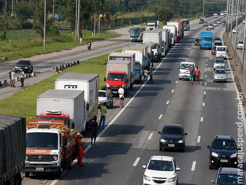 Subvenção para reduzir preço do óleo diesel vira lei Subvenção para reduzir preço do óleo diesel vira lei