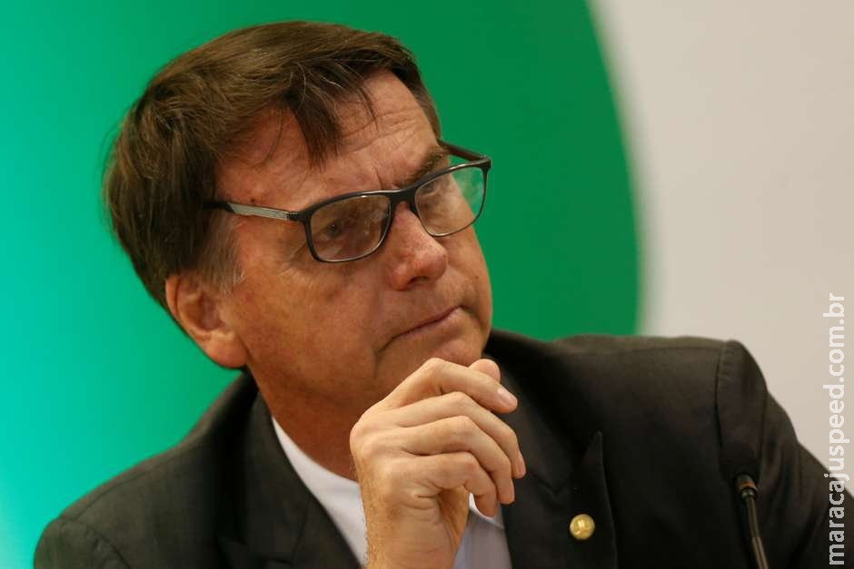 Bolsonaro volta a criticar a saída de Cuba do Mais Médicos Bolsonaro volta a criticar a saída de Cuba do Mais Médicos