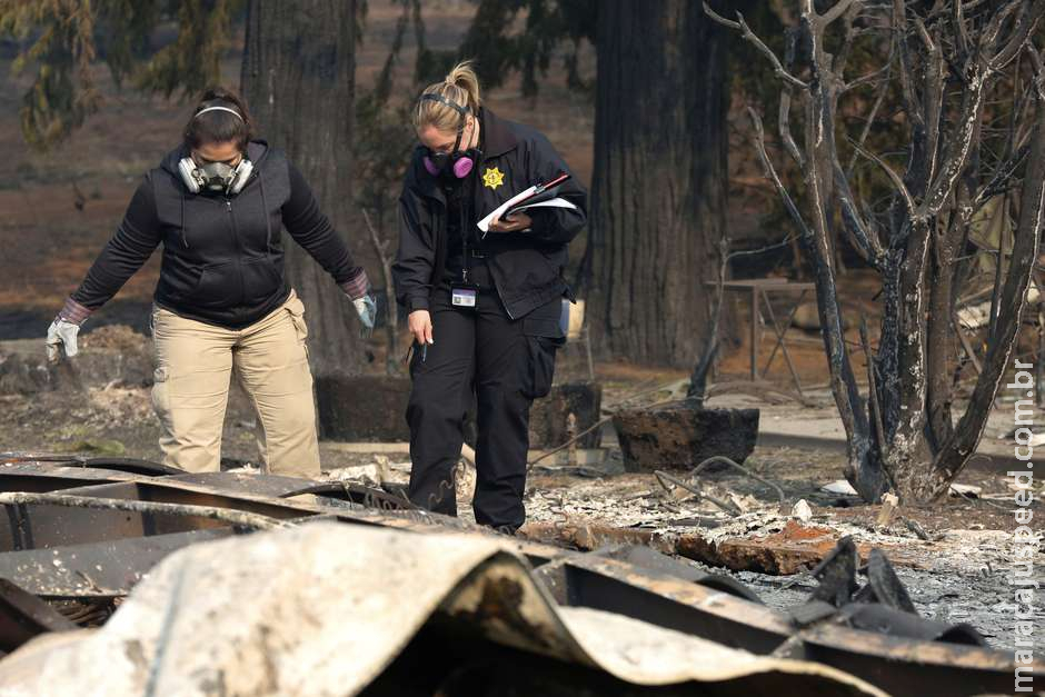  Califórnia: Vítimas do incêndio podem nunca ser encontradas