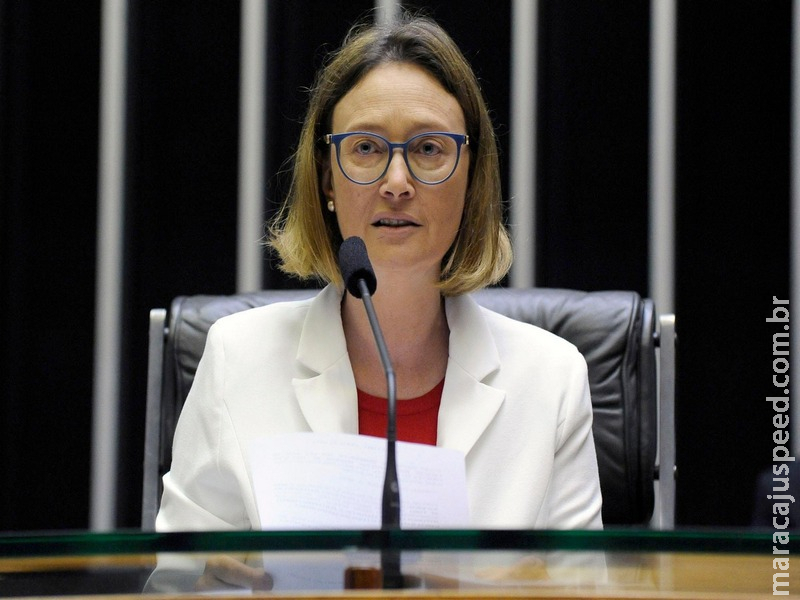 CCJ aprova direito de aluno se ausentar de prova por motivo de crença religiosa CCJ aprova direito de aluno se ausentar de prova por motivo de crença religiosa