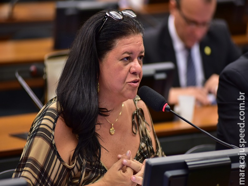 Comissão aprova projeto que exige separação de menores infratores por sexo Comissão aprova projeto que exige separação de menores infratores por sexo