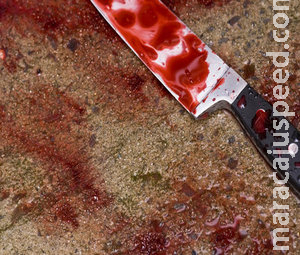 Idoso é esfaqueado nas costas por adolescente durante tentativa de roubo