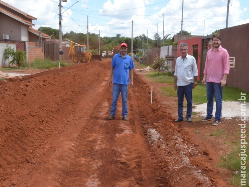 Maracaju: Bairro Ivan Loureiro, começam as obras de asfalto Maracaju: Bairro Ivan Loureiro, começam as obras de asfalto