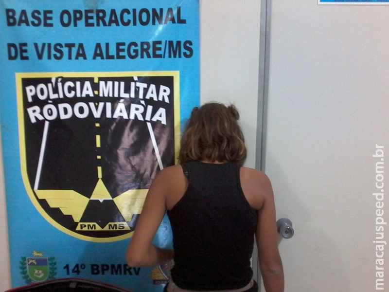Maracaju: Menor e mulher são flagradas por tráfico de entorpecentes pela Polícia Militar Rodoviária Maracaju: Menor e mulher são flagradas por tráfico de entorpecentes pela Polícia Militar Rodoviária