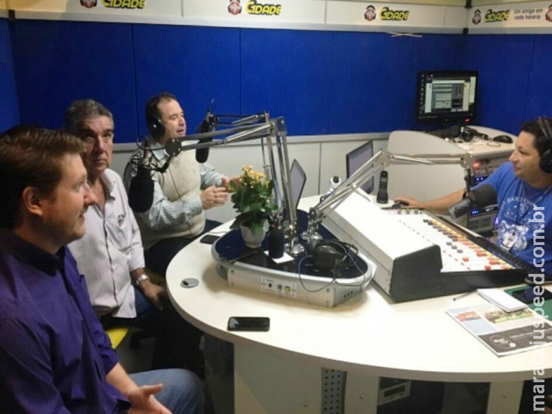 Maracaju: Prefeito Maurilio e Secretário de Governo Frederico Felini respondem perguntas feitas ao vivo pela população Maracaju: Prefeito Maurilio e Secretário de Governo Frederico Felini respondem perguntas feitas ao vivo pela população