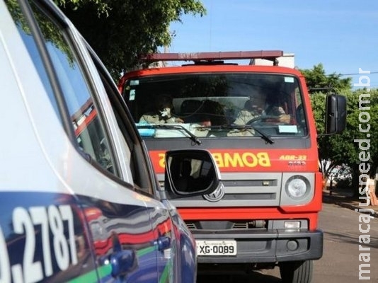 Na volta de baile funk, garota de 14 anos invade casa e mobiliza Bombeiros Na volta de baile funk, garota de 14 anos invade casa e mobiliza Bombeiros