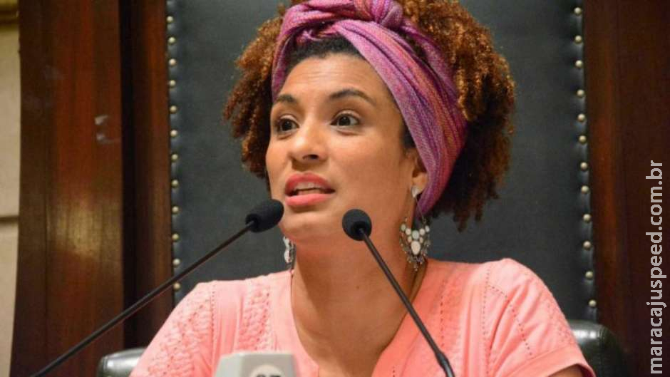  Polícia aponta 3 pessoas no carro de assassinos de Marielle