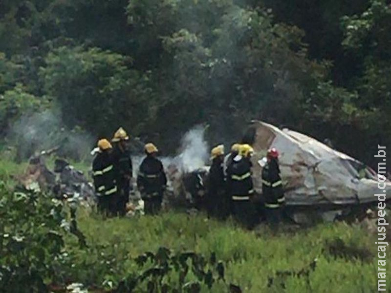 Queda de avião em Minas Gerais mata quatro pessoas 
