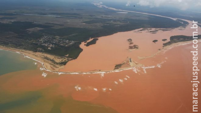 Sem indenização, pescadores lutam para sobreviver três anos após tragédia de Mariana