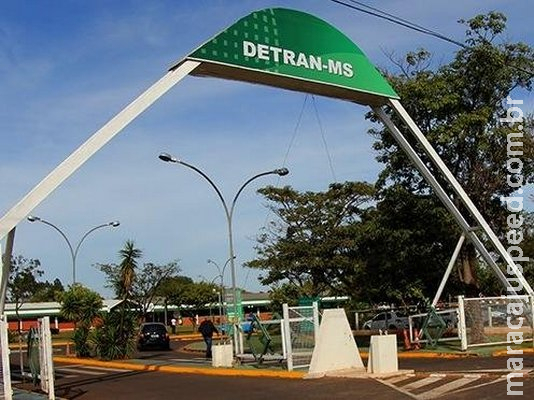 Aplicativo que permite pagamento de multas e licenciamento é lançado hoje Aplicativo que permite pagamento de multas e licenciamento é lançado hoje
