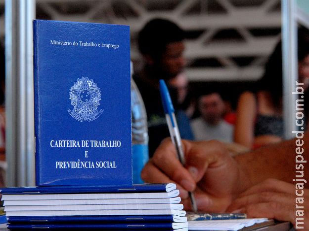 Brasileiros agoram podem solicitar seguro-desemprego pela internet Brasileiros agoram podem solicitar seguro-desemprego pela internet