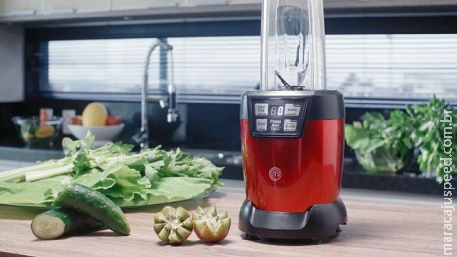 Chegada do verão incentiva consumo de sorvetes e bebidas geladas entre os brasileiros Chegada do verão incentiva consumo de sorvetes e bebidas geladas entre os brasileiros