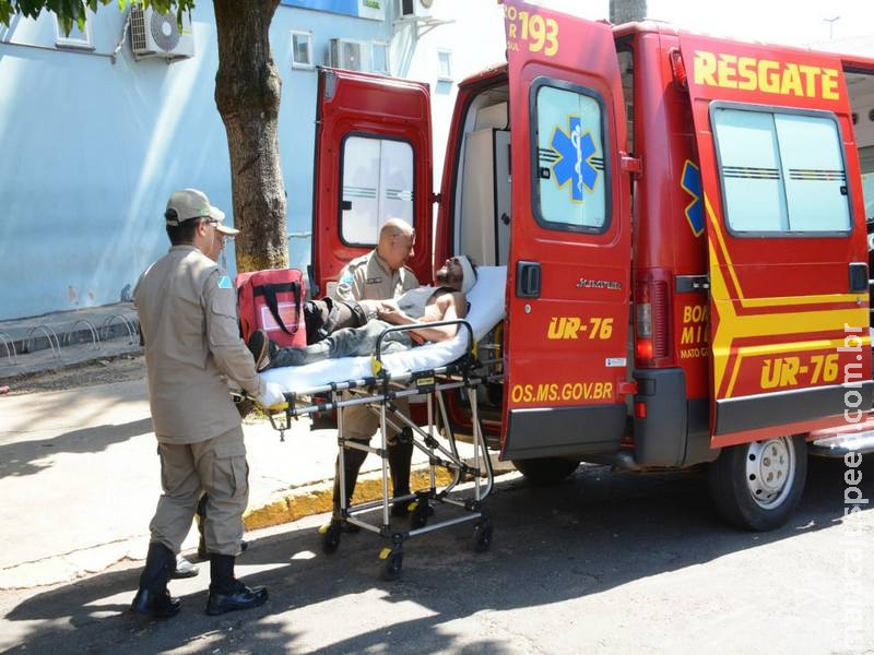 Confundido com ladrão, homem com problemas psicológicos é espancado Confundido com ladrão, homem com problemas psicológicos é espancado