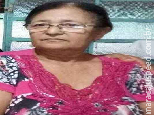 Família procura por idosa que desapareceu após pegar carona em Gol branco