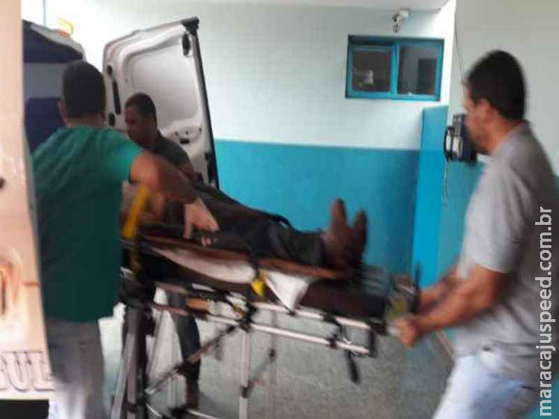Homem é atingido por raio em carroceria de camionete e morre antes de chegar em hospital Homem é atingido por raio em carroceria de camionete e morre antes de chegar em hospital