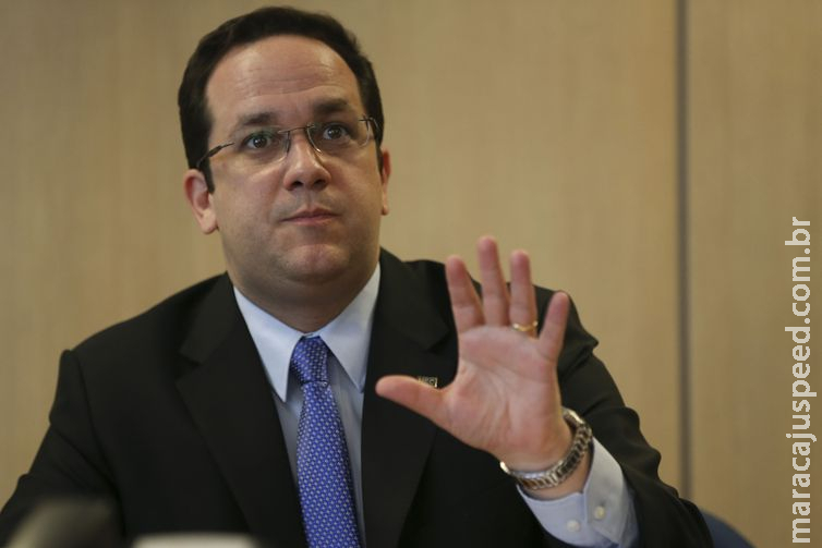 MEC visitará 200 instituições denunciadas por irregularidades MEC visitará 200 instituições denunciadas por irregularidades