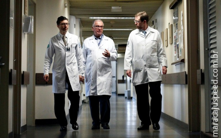 Médicos brasileiros prontos para novos transplantes de úteros férteis Médicos brasileiros prontos para novos transplantes de úteros férteis