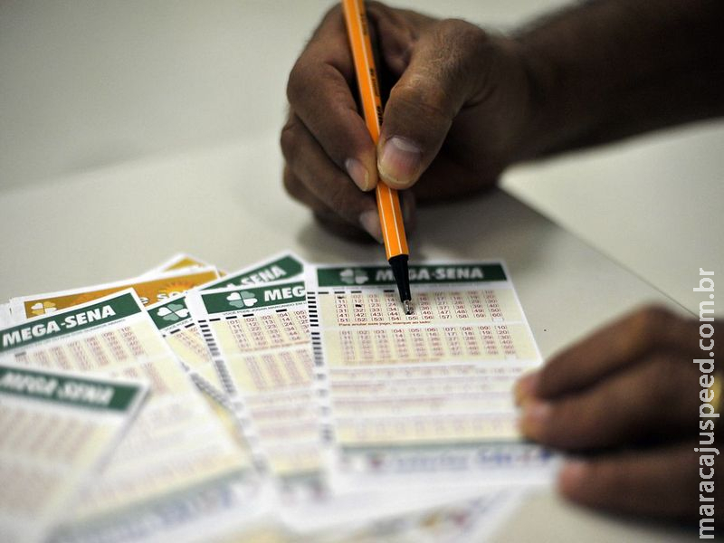 Mega-Sena pode pagar R$ 30 milhões no sorteio deste sábado Mega-Sena pode pagar R$ 30 milhões no sorteio deste sábado