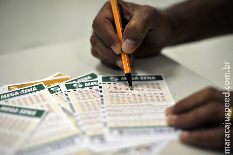 Mega-Sena sorteia hoje prêmio de R$ 12 milhões Mega-Sena sorteia hoje prêmio de R$ 12 milhões