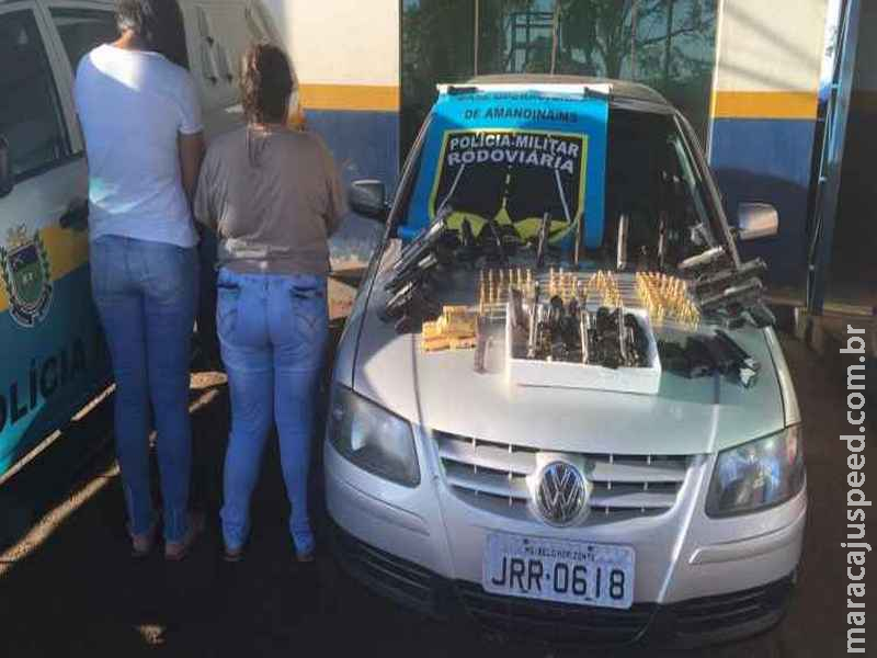 Mulheres são presas com arsenal dentro de tanque de combustível