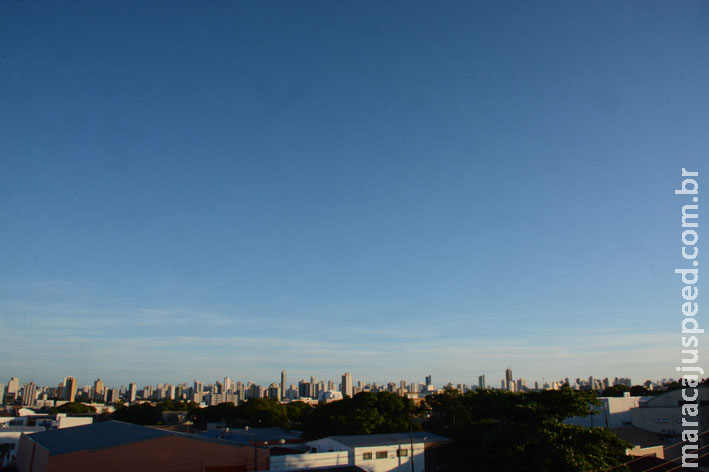Previsão de calor, com chuva forte à tarde no centro e oeste em MS Previsão de calor, com chuva forte à tarde no centro e oeste em MS