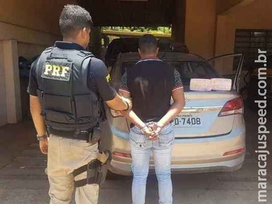 PRF prende traficante que entregaria cocaína no Aeroporto de Campo Grande