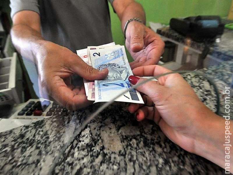 Receita espera reduzir tempo gasto por empresas para pagar impostos Receita espera reduzir tempo gasto por empresas para pagar impostos