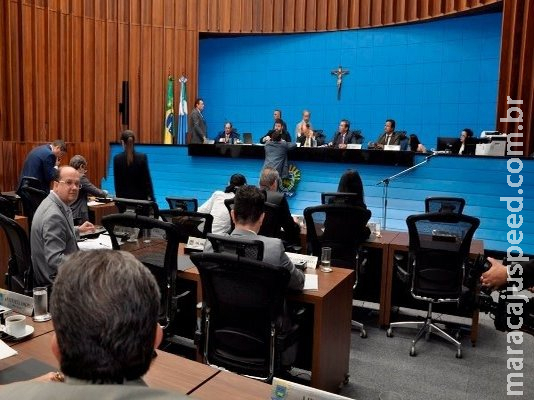 Salário do governador, vice e secretários são reajustados em 16,38%