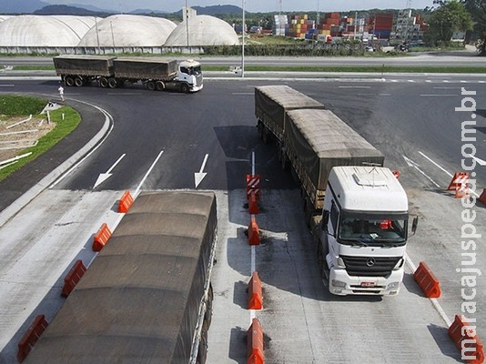 Transporte deve fechar ano com alta de 2% no volume de serviços