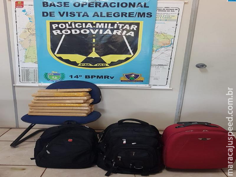 Base PMR Vista Alegre apreende drogas na mala de passageiro em ônibus intermunicipal. É o segundo caso em menos de 12 horas Base PMR Vista Alegre apreende drogas na mala de passageiro em ônibus intermunicipal. É o segundo caso em menos de 12 horas