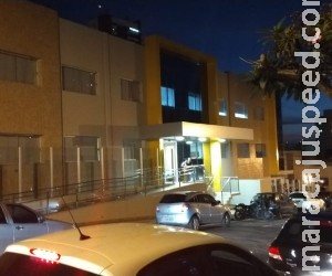 Clima em colégio é de tensão e alunos estão chorando, relata colega de menino baleado